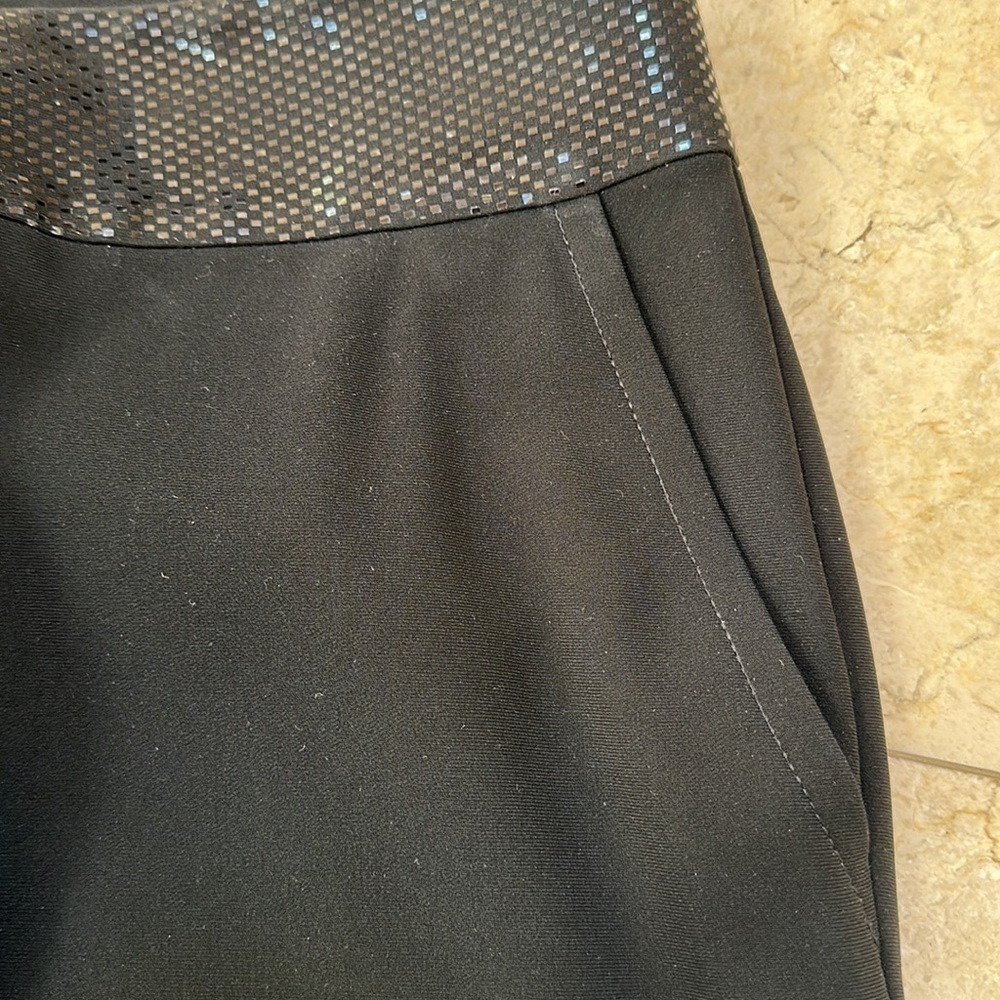 St. John black slacks. Size 8. Shiny waistband. Crepe.​​​​​​​​​​​​​​​​​​​​​​ - Picture 11 of 11